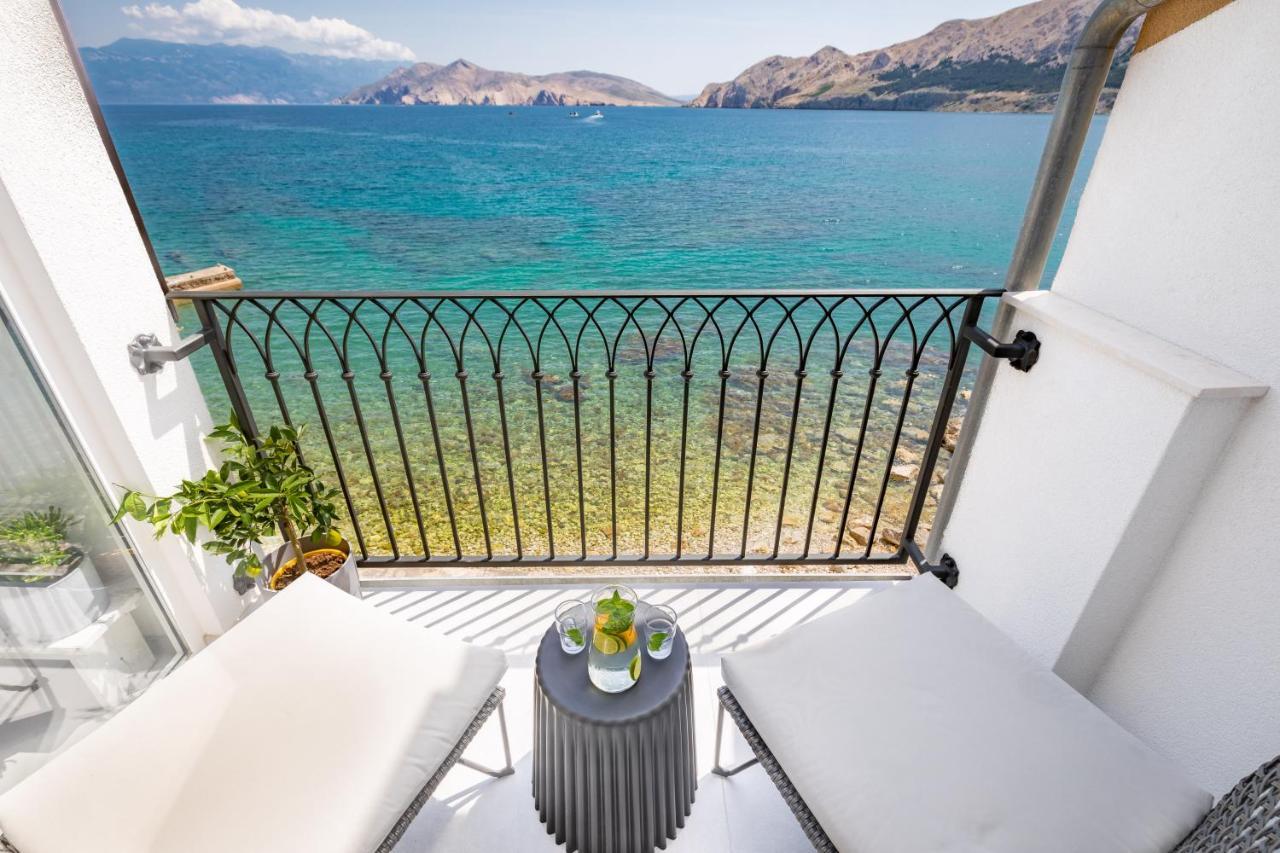 Seafront Baska Apartment Kültér fotó